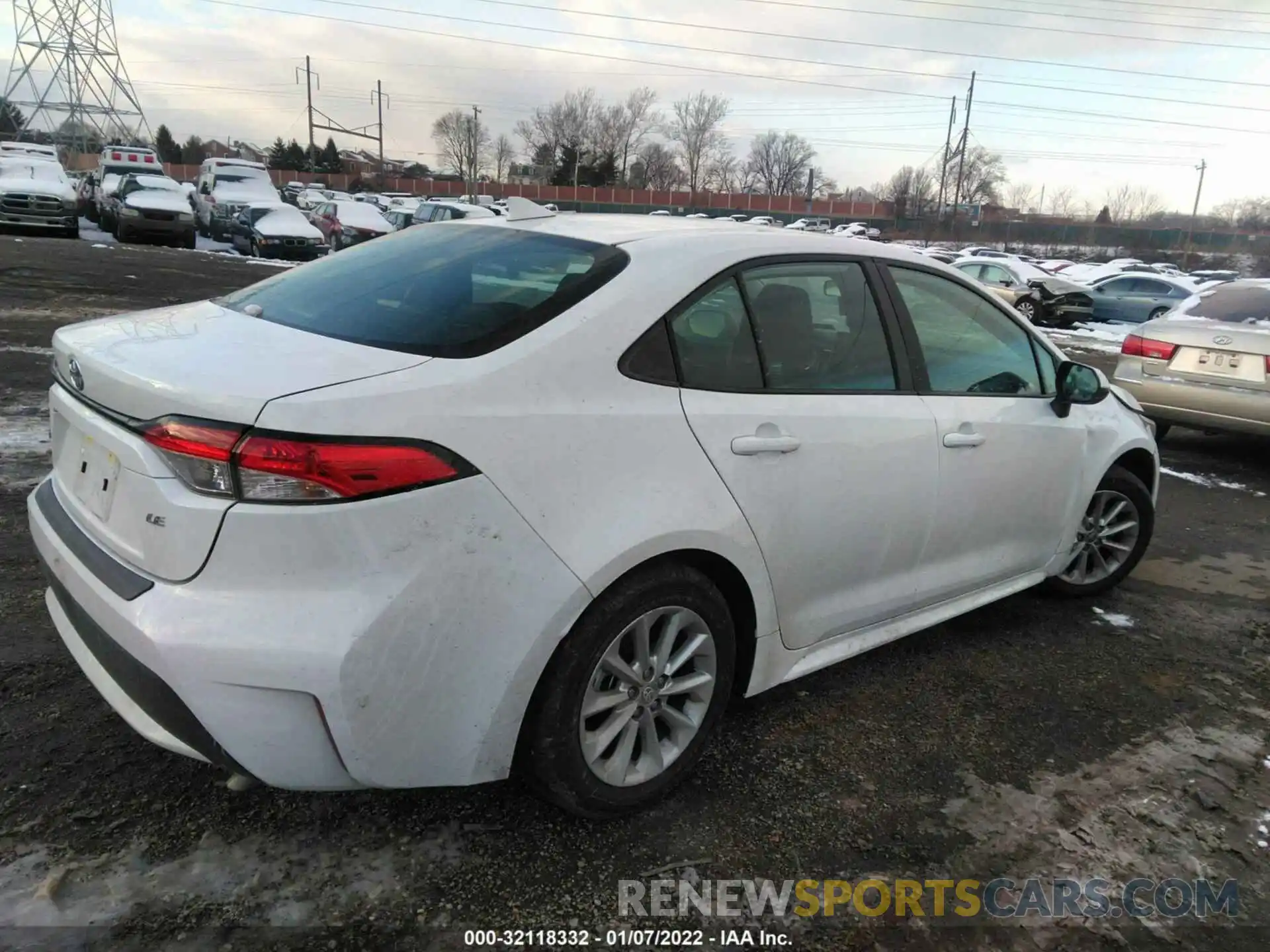 4 Photograph of a damaged car 5YFVPMAE0MP253849 TOYOTA COROLLA 2021