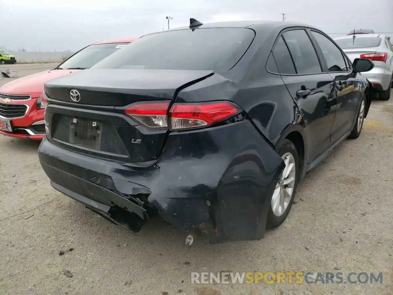 4 Photograph of a damaged car 5YFVPMAE0MP255035 TOYOTA COROLLA 2021