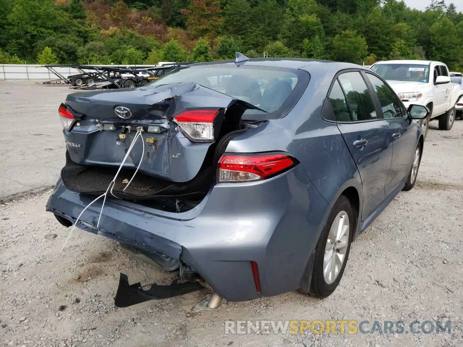 4 Photograph of a damaged car 5YFVPMAE1MP179390 TOYOTA COROLLA 2021