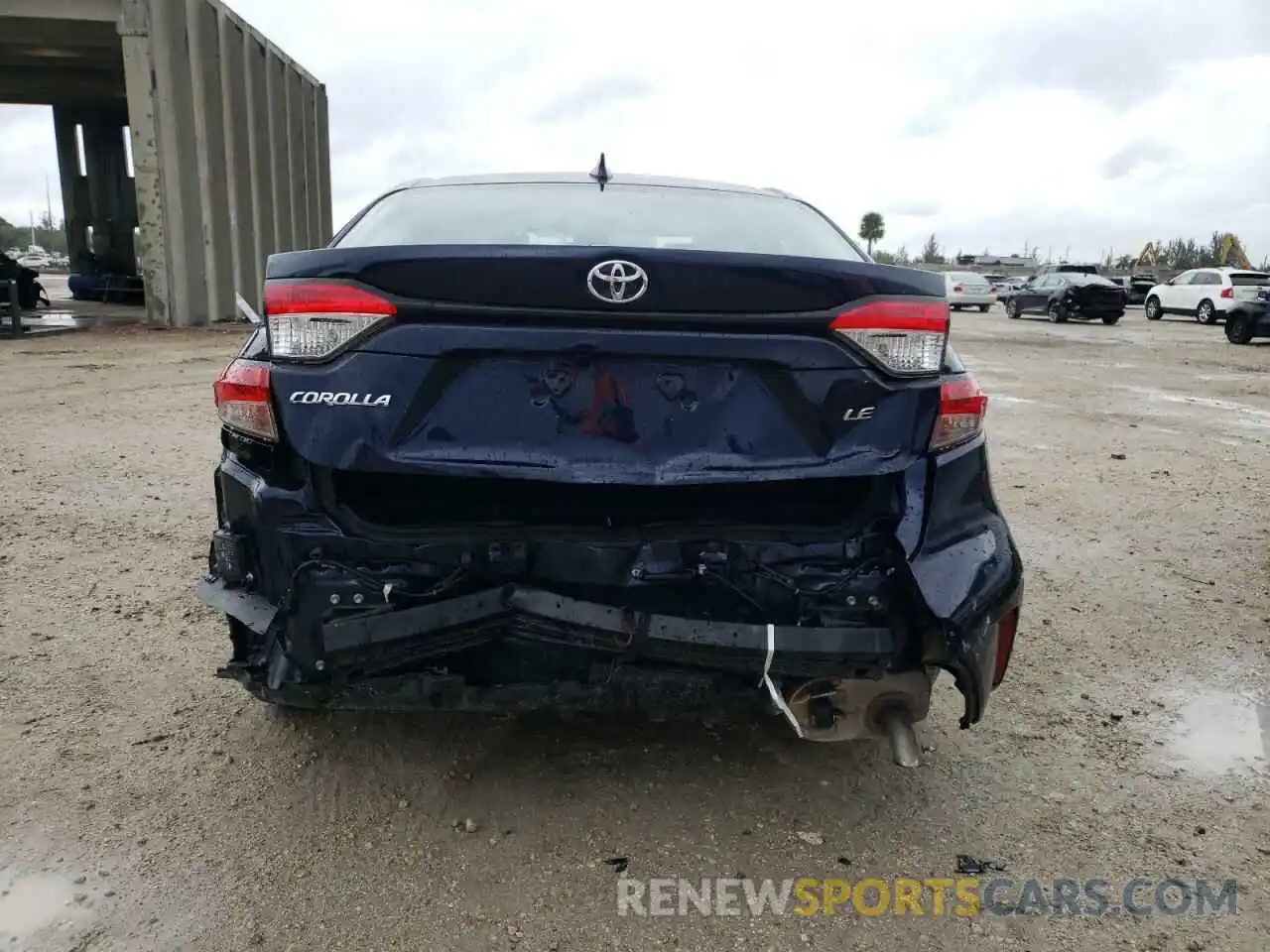 9 Photograph of a damaged car 5YFVPMAE2MP208430 TOYOTA COROLLA 2021