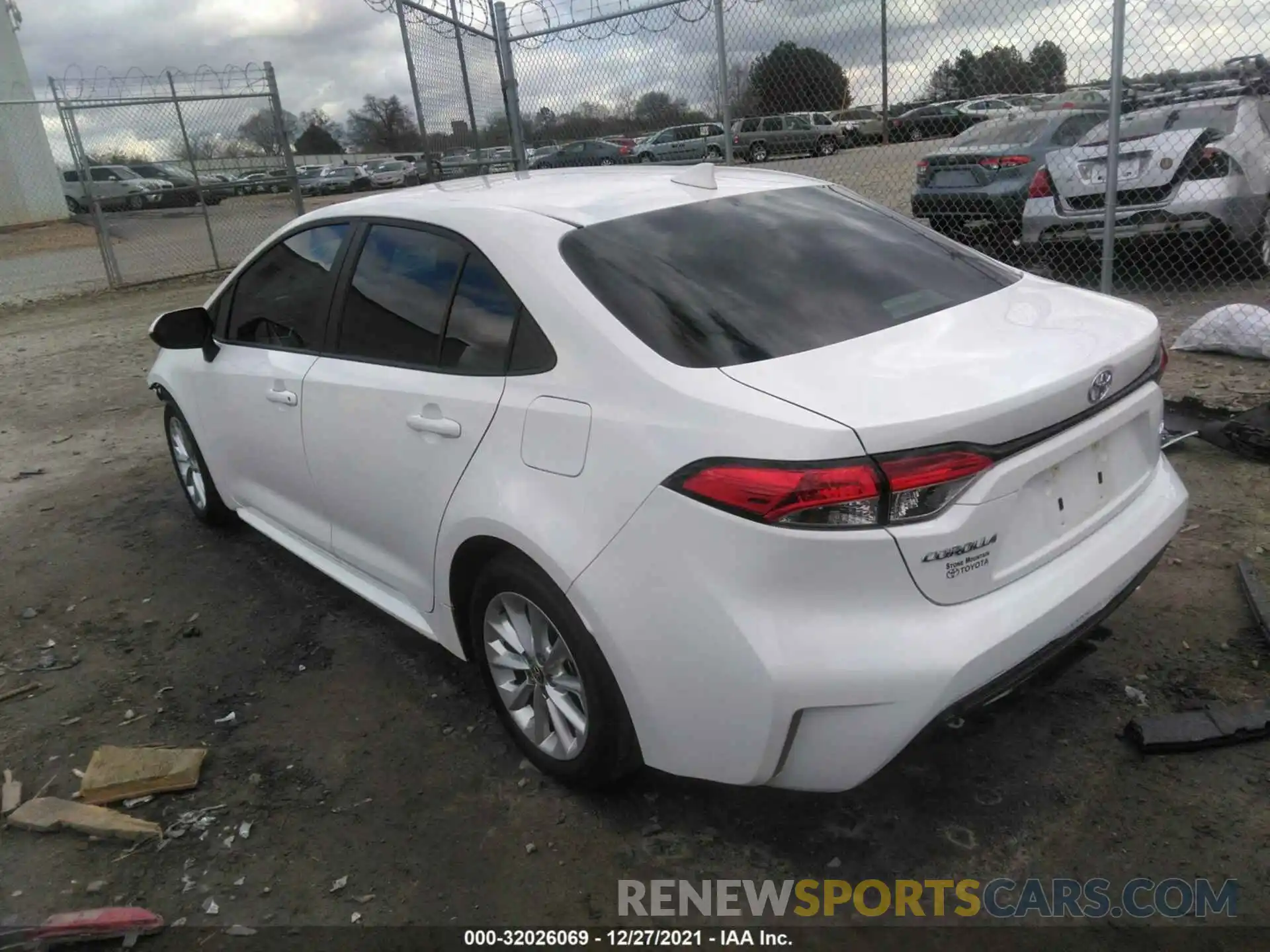 3 Photograph of a damaged car 5YFVPMAE2MP251536 TOYOTA COROLLA 2021