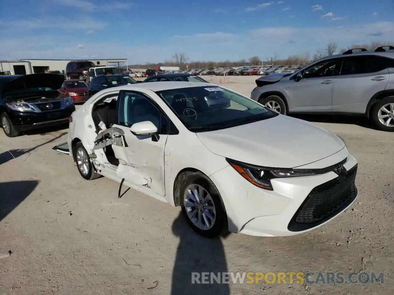 1 Photograph of a damaged car 5YFVPMAE5MP147395 TOYOTA COROLLA 2021