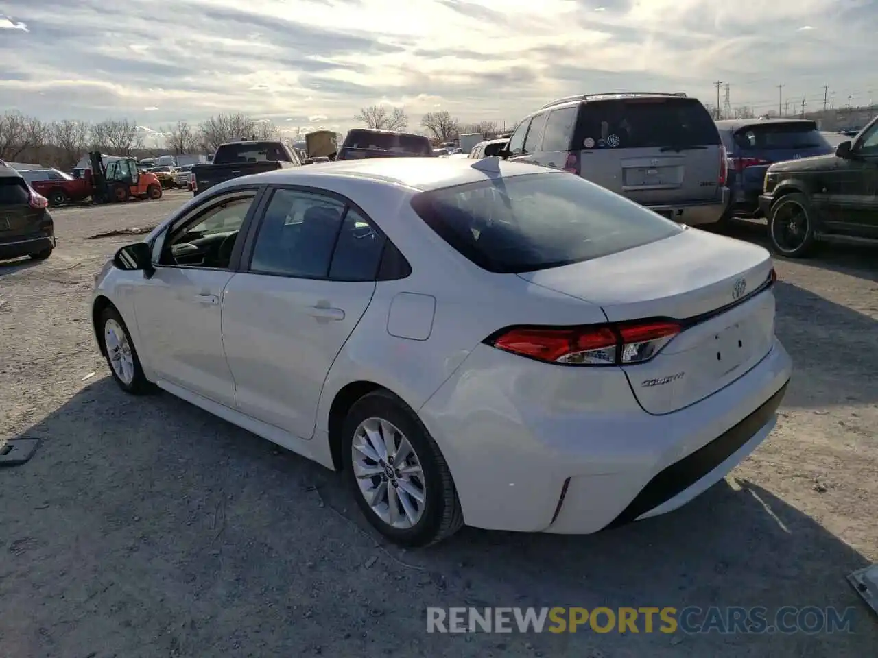 3 Photograph of a damaged car 5YFVPMAE5MP147395 TOYOTA COROLLA 2021