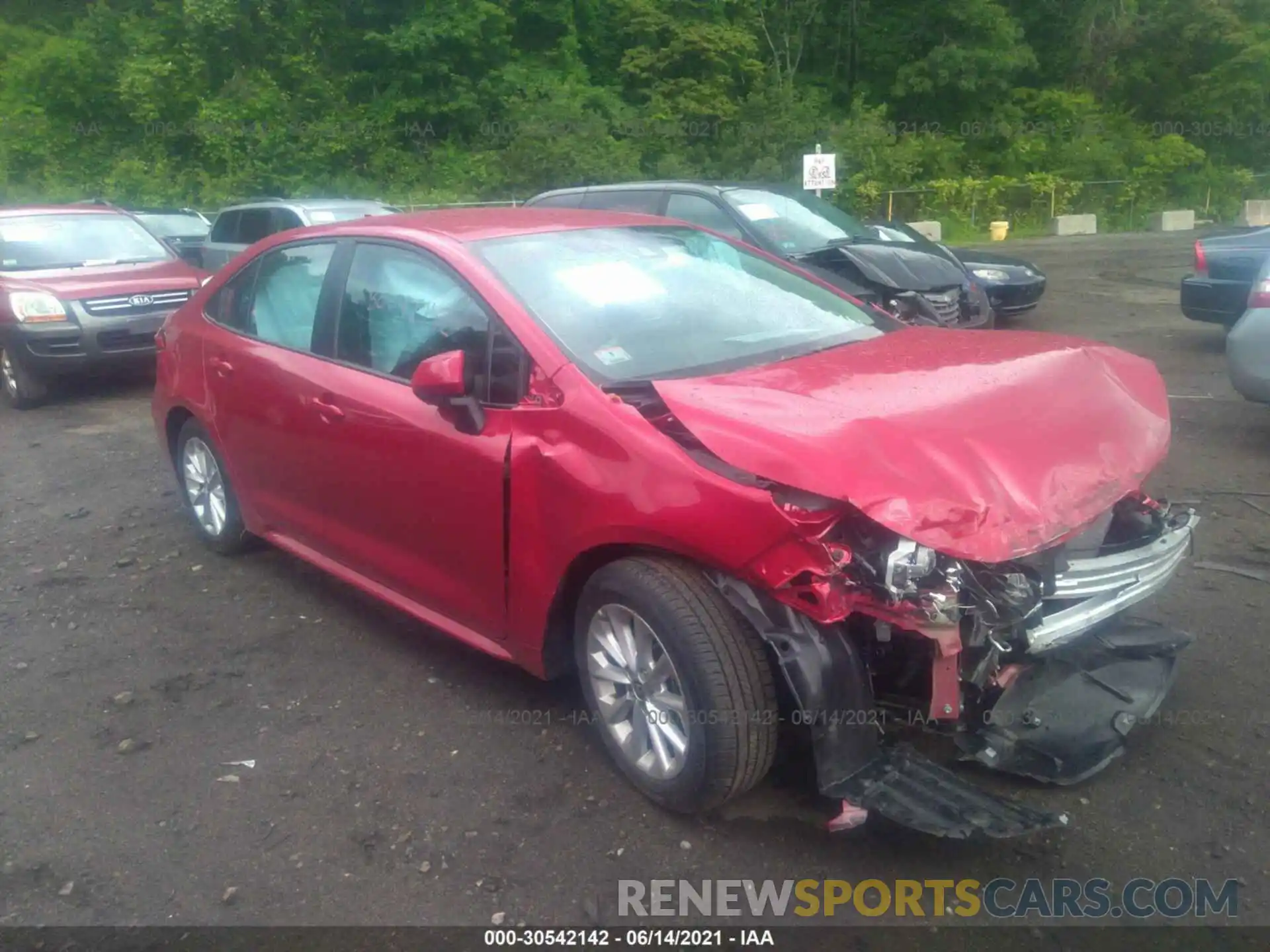 1 Photograph of a damaged car 5YFVPMAE5MP224265 TOYOTA COROLLA 2021