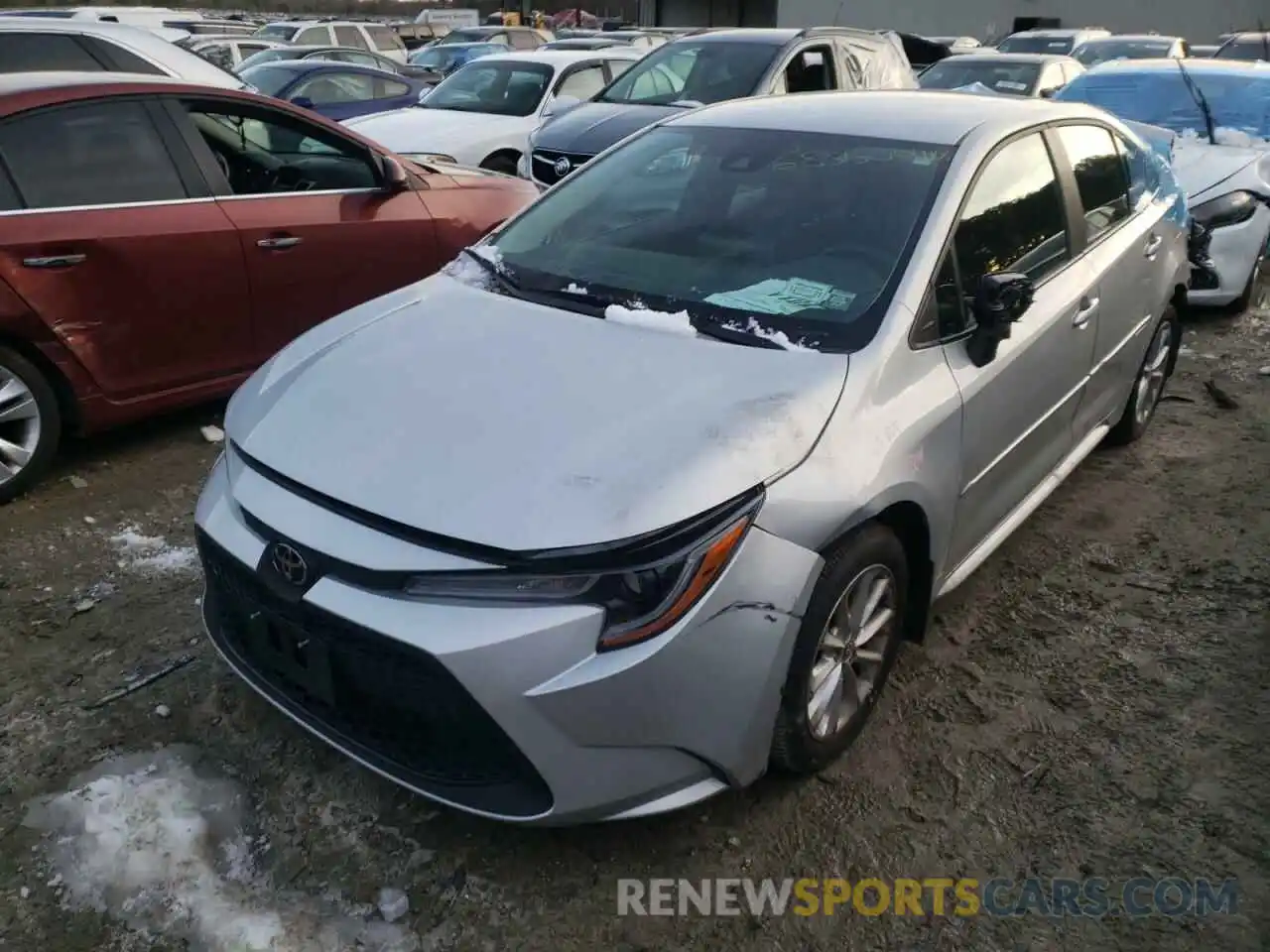 9 Photograph of a damaged car 5YFVPMAE5MP249408 TOYOTA COROLLA 2021