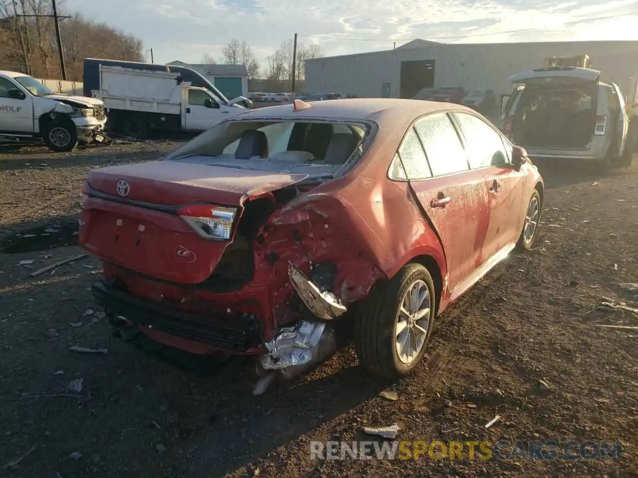 4 Photograph of a damaged car 5YFVPMAE6MP197822 TOYOTA COROLLA 2021