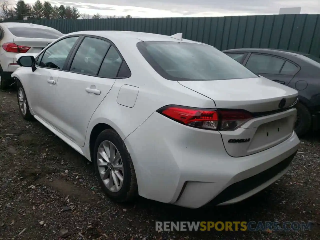 3 Photograph of a damaged car 5YFVPMAE7MP197764 TOYOTA COROLLA 2021