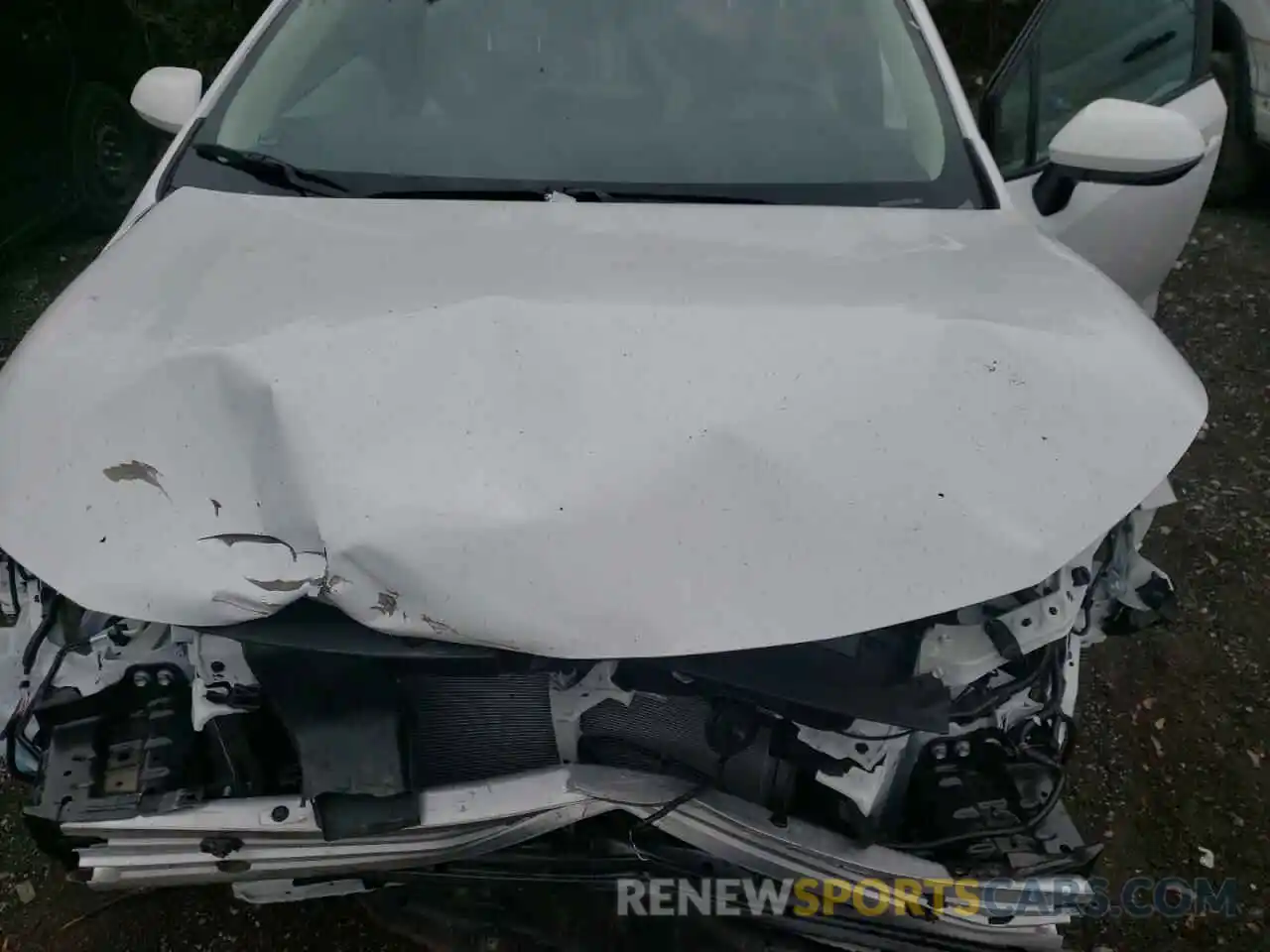 7 Photograph of a damaged car 5YFVPMAE7MP197764 TOYOTA COROLLA 2021