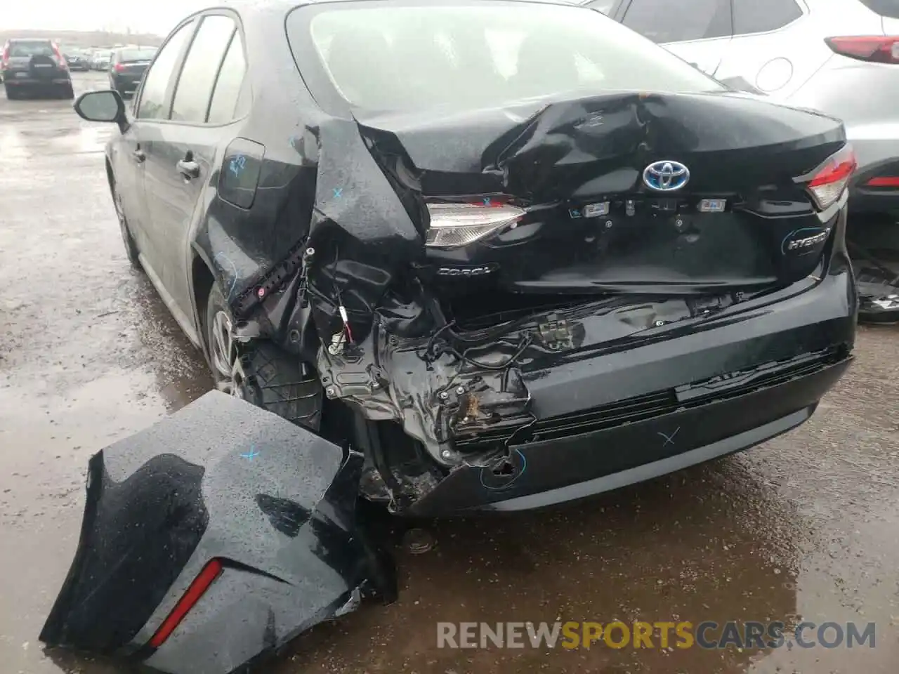 9 Photograph of a damaged car JTDBAMDE0MJ015102 TOYOTA COROLLA 2021