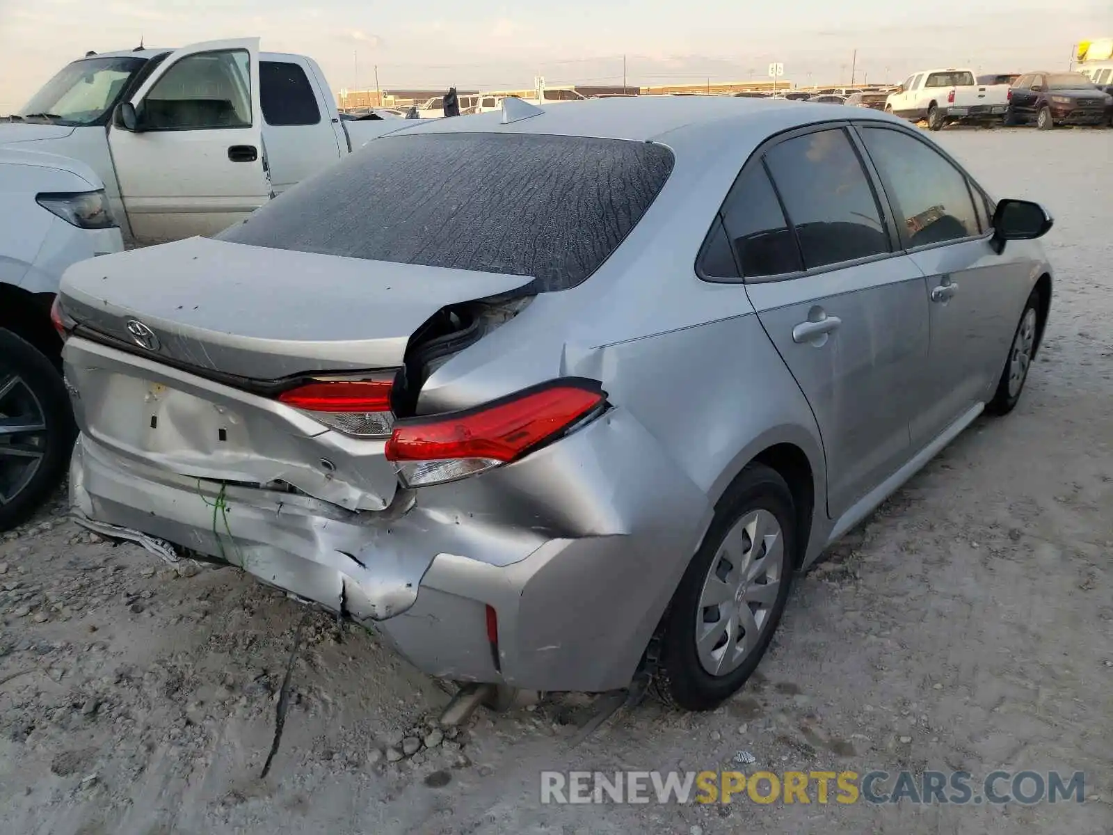 4 Photograph of a damaged car JTDDPRAE6LJ072105 TOYOTA COROLLA 2021