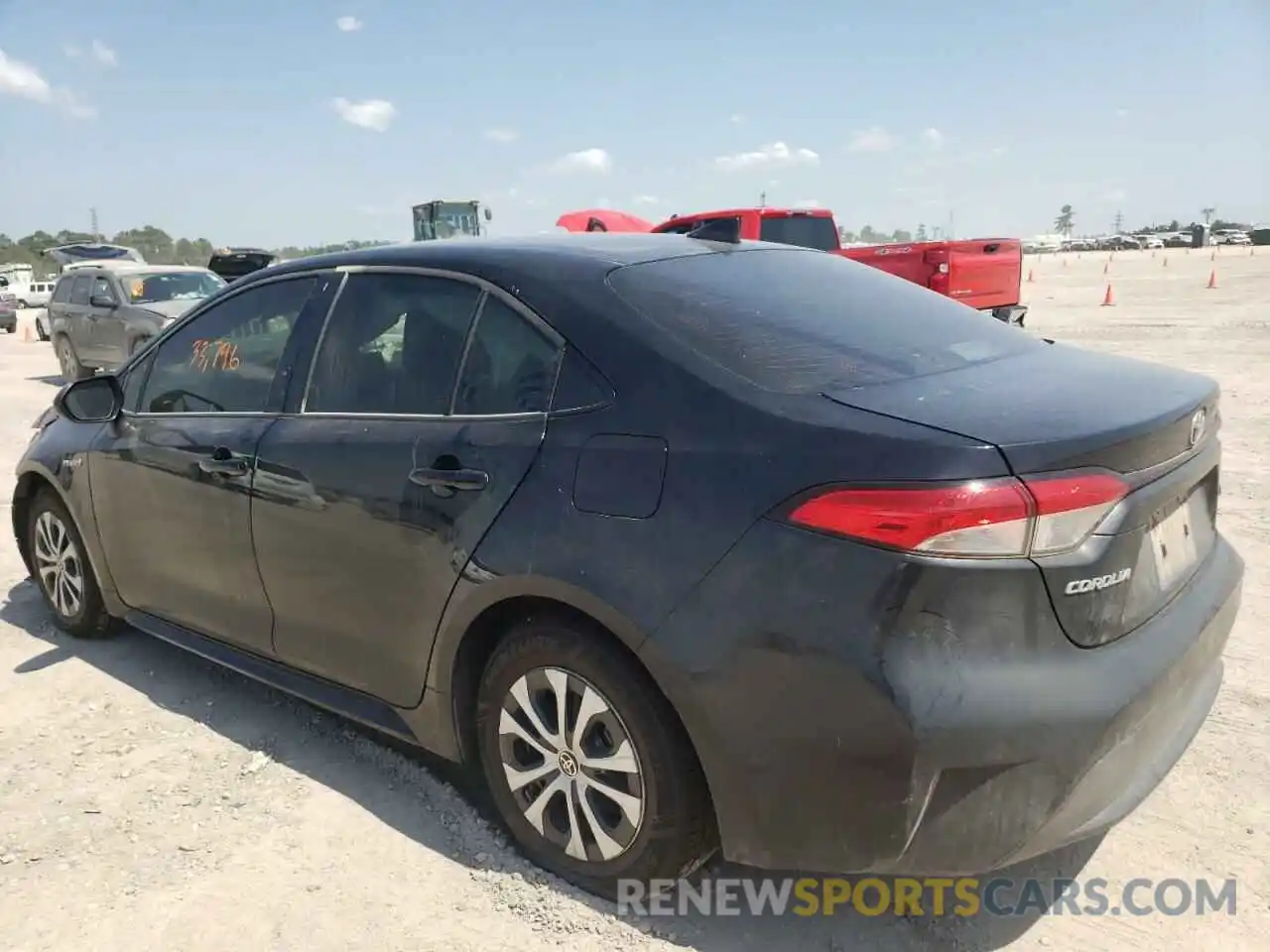 3 Photograph of a damaged car JTDEAMDE0MJ000726 TOYOTA COROLLA 2021