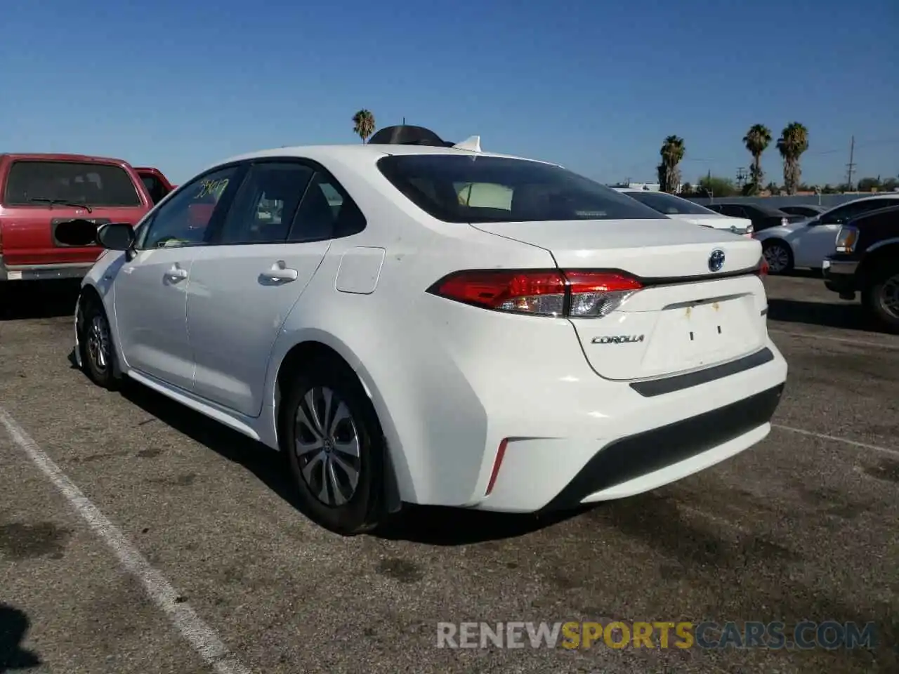 3 Photograph of a damaged car JTDEAMDE0MJ003268 TOYOTA COROLLA 2021