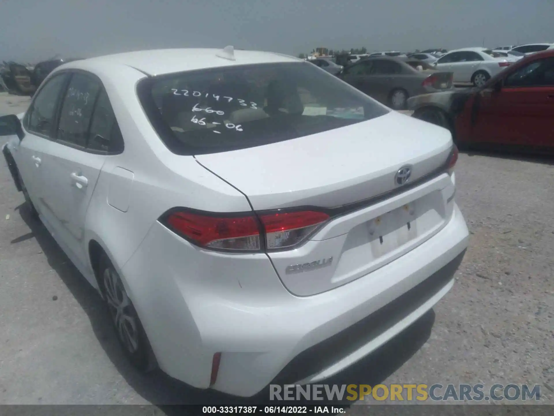 3 Photograph of a damaged car JTDEAMDE0MJ004551 TOYOTA COROLLA 2021