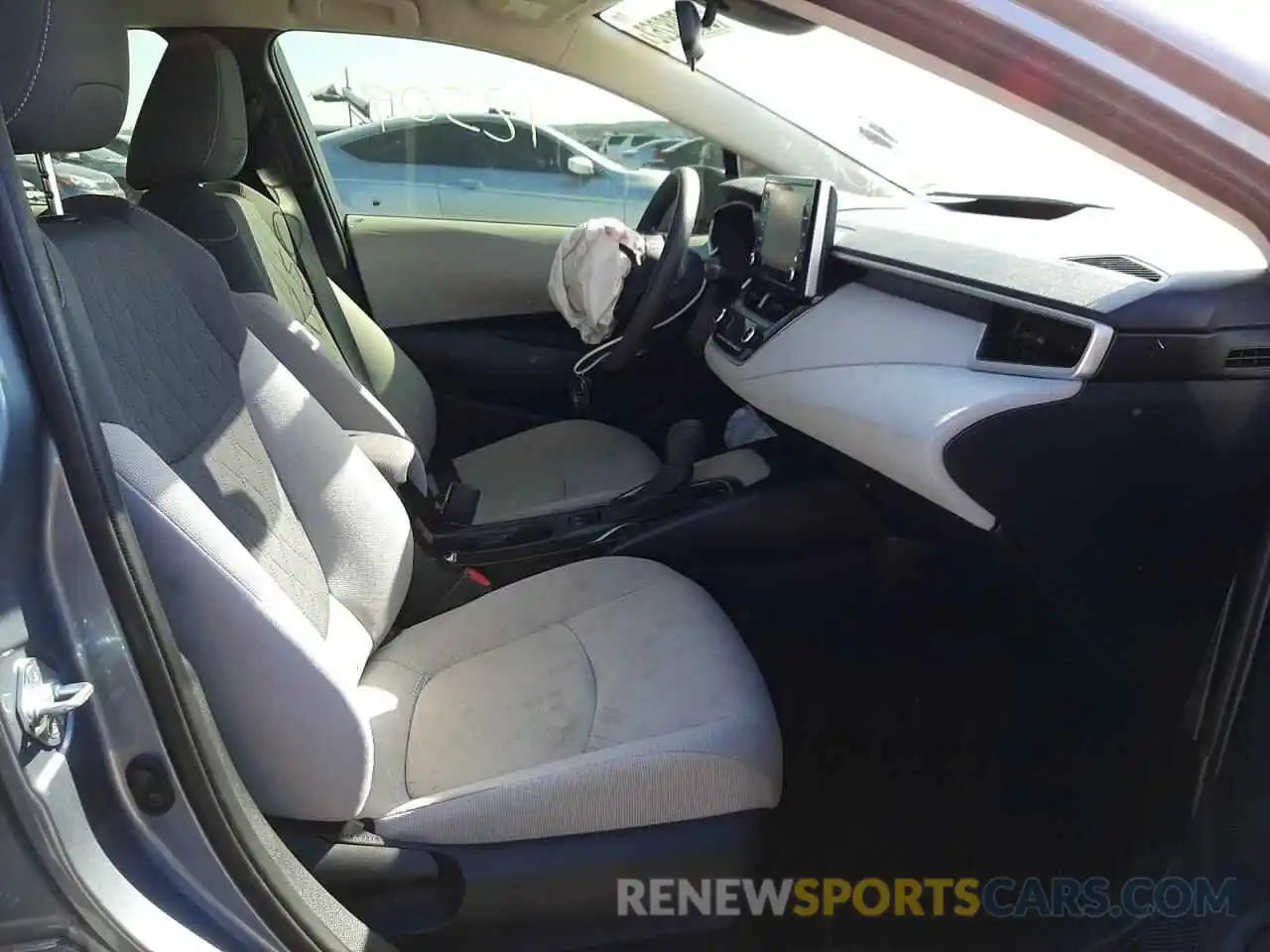 5 Photograph of a damaged car JTDEAMDE0MJ005280 TOYOTA COROLLA 2021