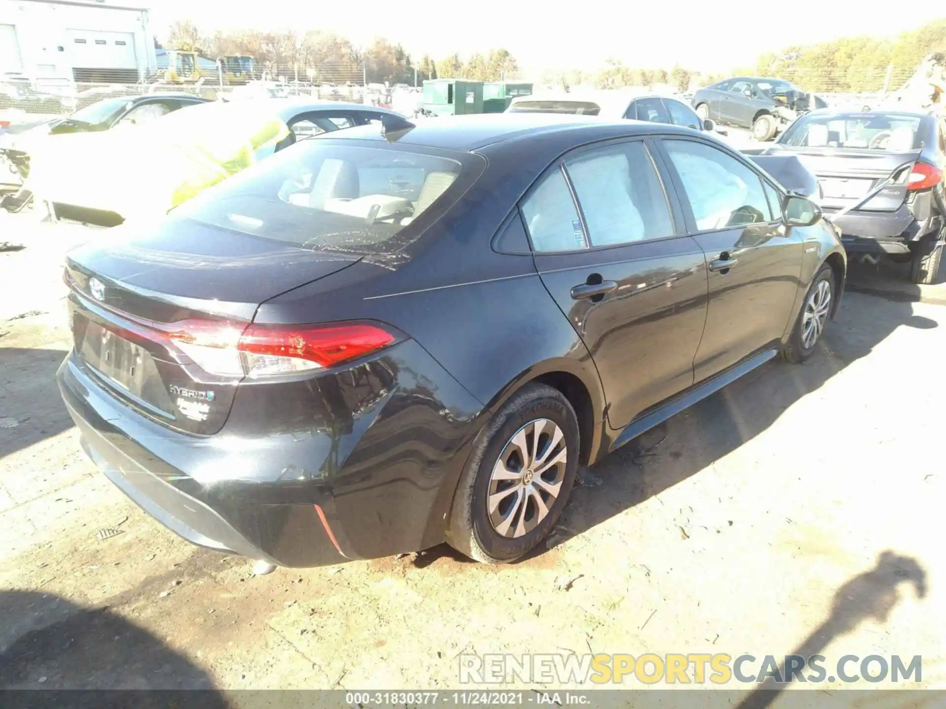 4 Photograph of a damaged car JTDEAMDE0MJ007093 TOYOTA COROLLA 2021