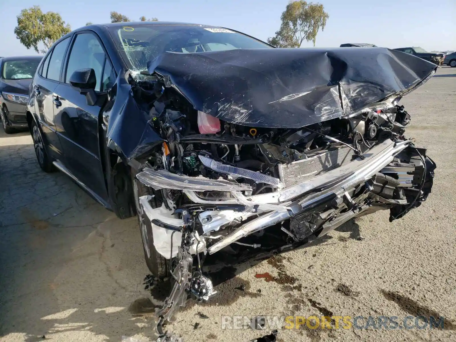 1 Photograph of a damaged car JTDEAMDE0MJ008308 TOYOTA COROLLA 2021