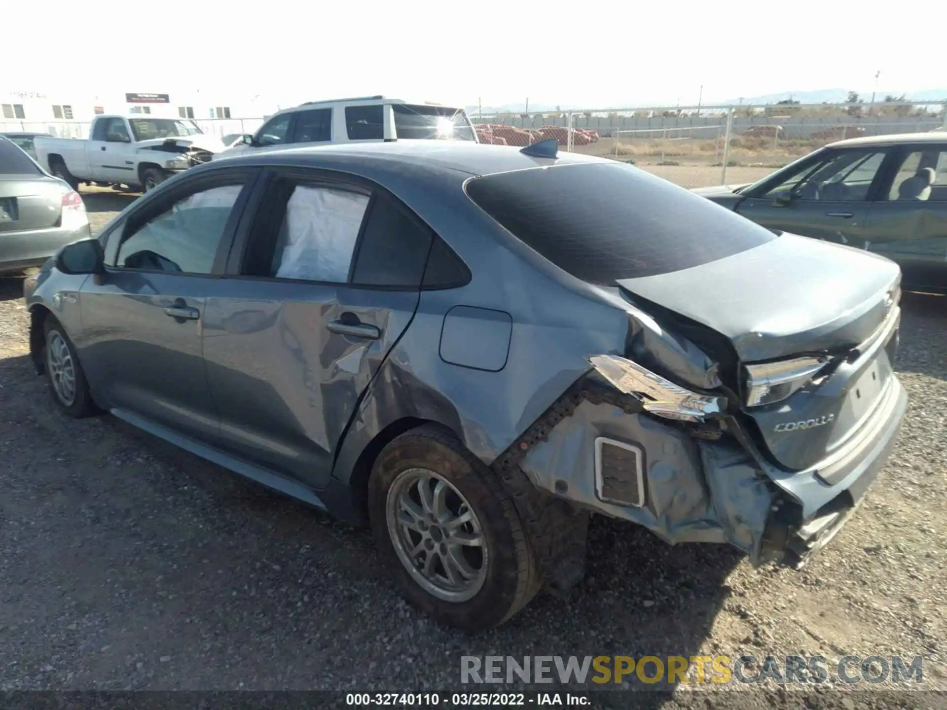 3 Photograph of a damaged car JTDEAMDE0MJ011998 TOYOTA COROLLA 2021