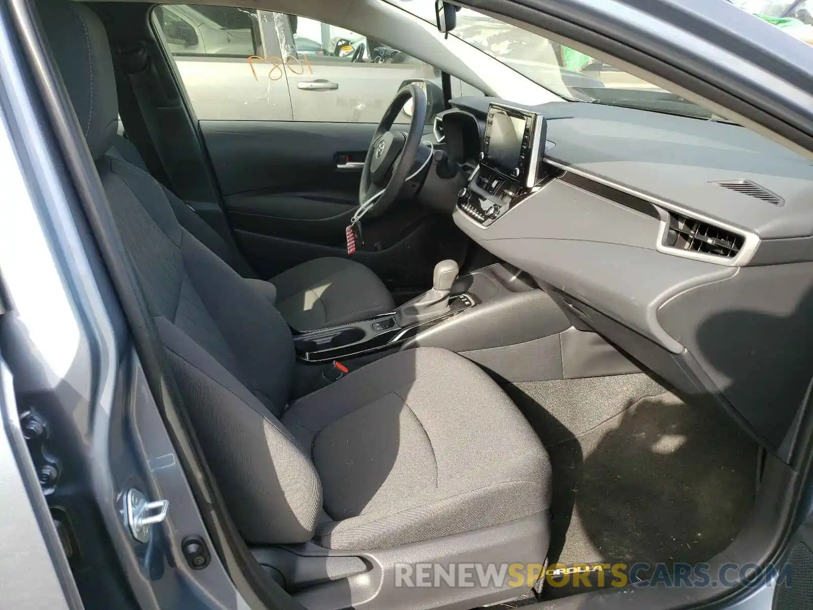 5 Photograph of a damaged car JTDEAMDE0MJ013928 TOYOTA COROLLA 2021