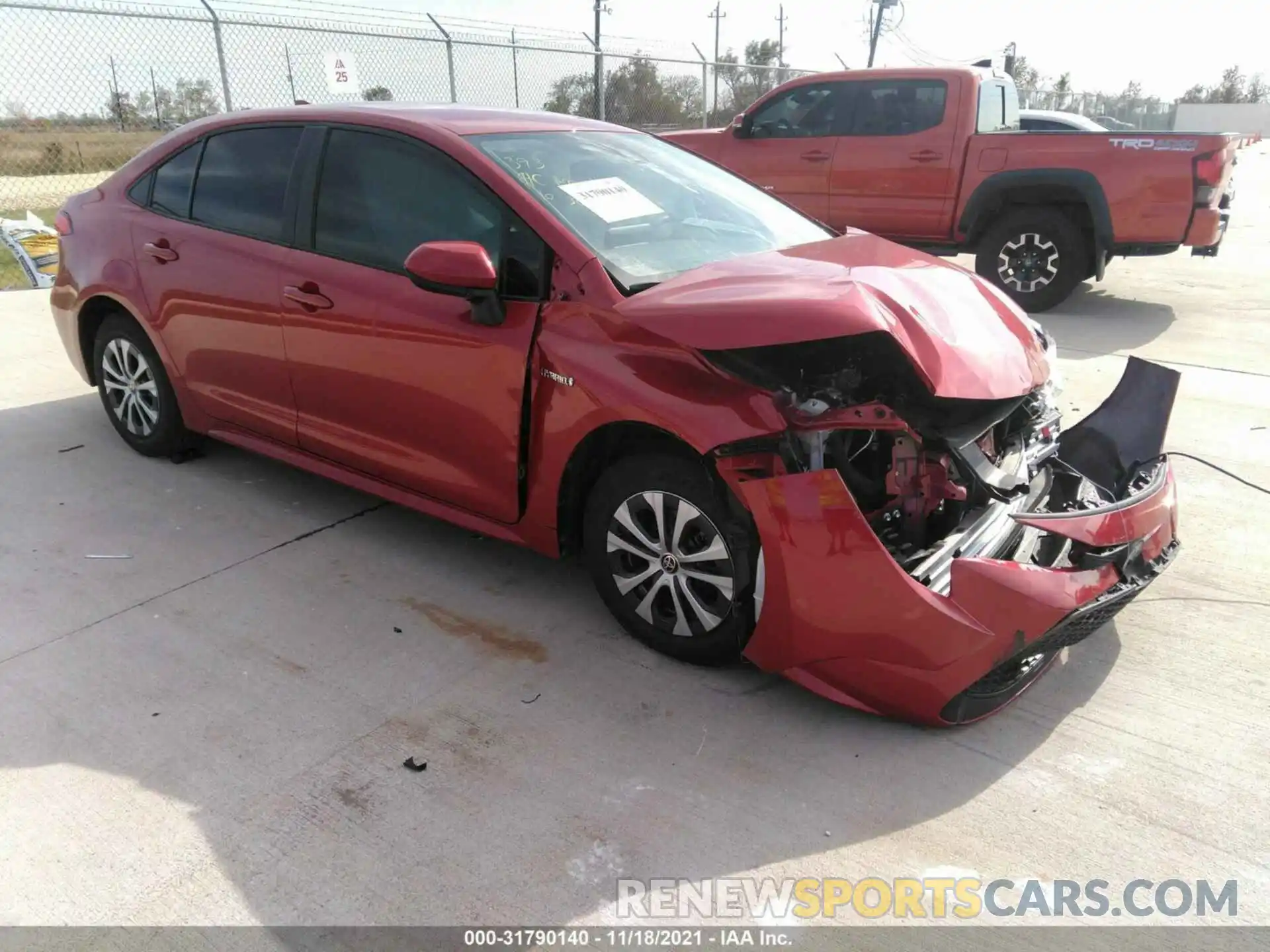 1 Photograph of a damaged car JTDEAMDE0MJ014898 TOYOTA COROLLA 2021