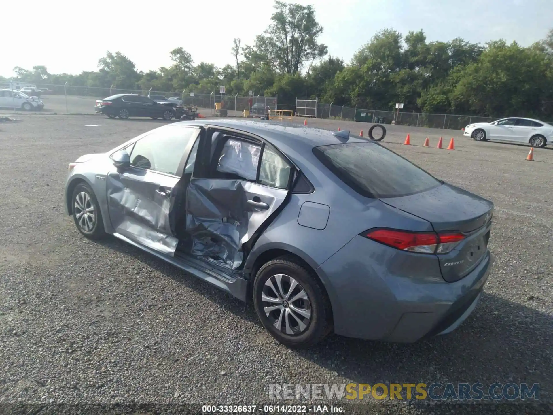 3 Photograph of a damaged car JTDEAMDE0MJ015503 TOYOTA COROLLA 2021