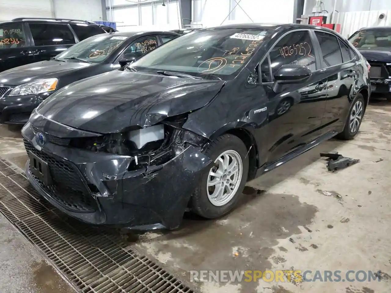 2 Photograph of a damaged car JTDEAMDE0MJ015582 TOYOTA COROLLA 2021