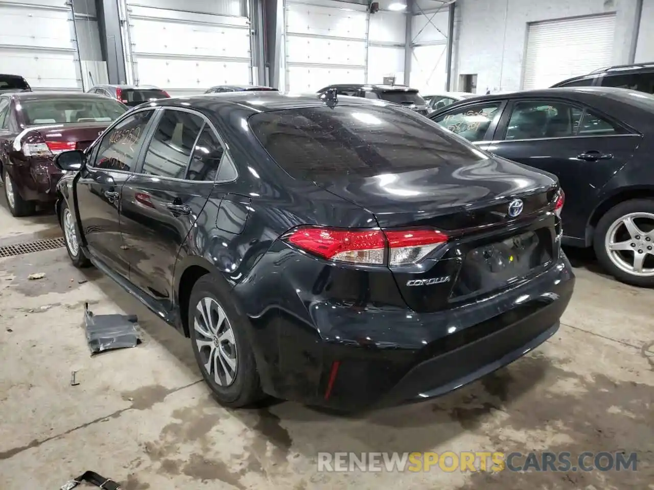 3 Photograph of a damaged car JTDEAMDE0MJ015582 TOYOTA COROLLA 2021