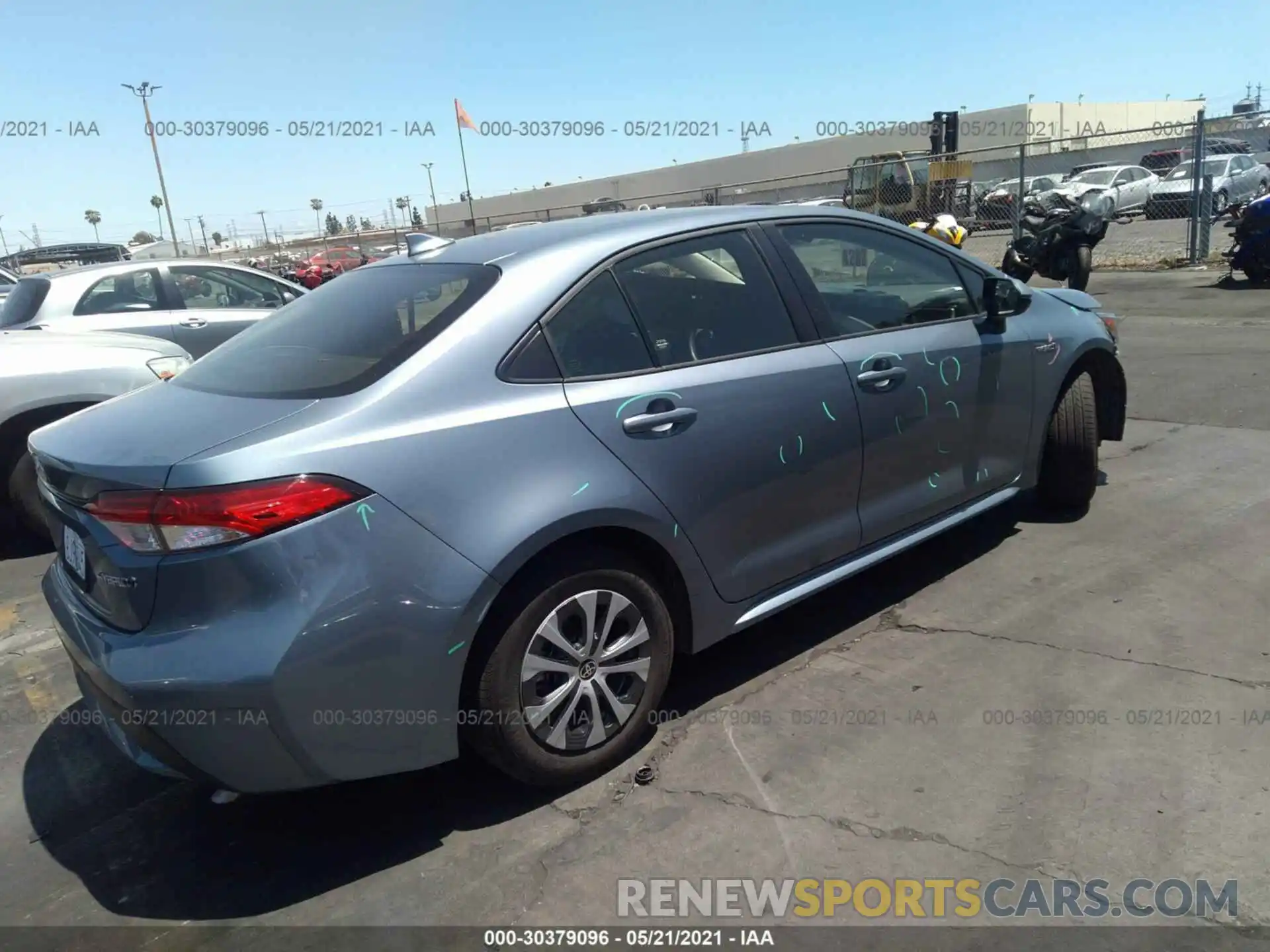 4 Photograph of a damaged car JTDEAMDE0MJ015968 TOYOTA COROLLA 2021