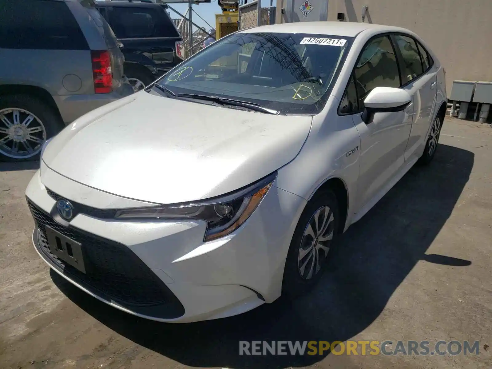 2 Photograph of a damaged car JTDEAMDE0MJ018482 TOYOTA COROLLA 2021