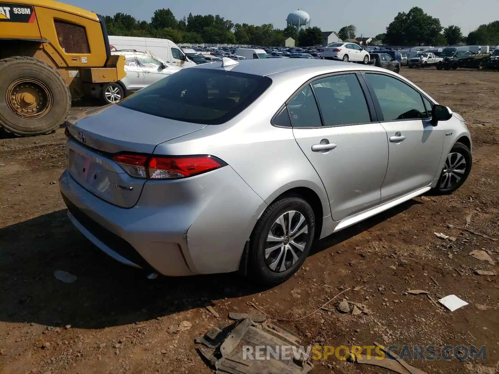 4 Photograph of a damaged car JTDEAMDE0MJ026260 TOYOTA COROLLA 2021