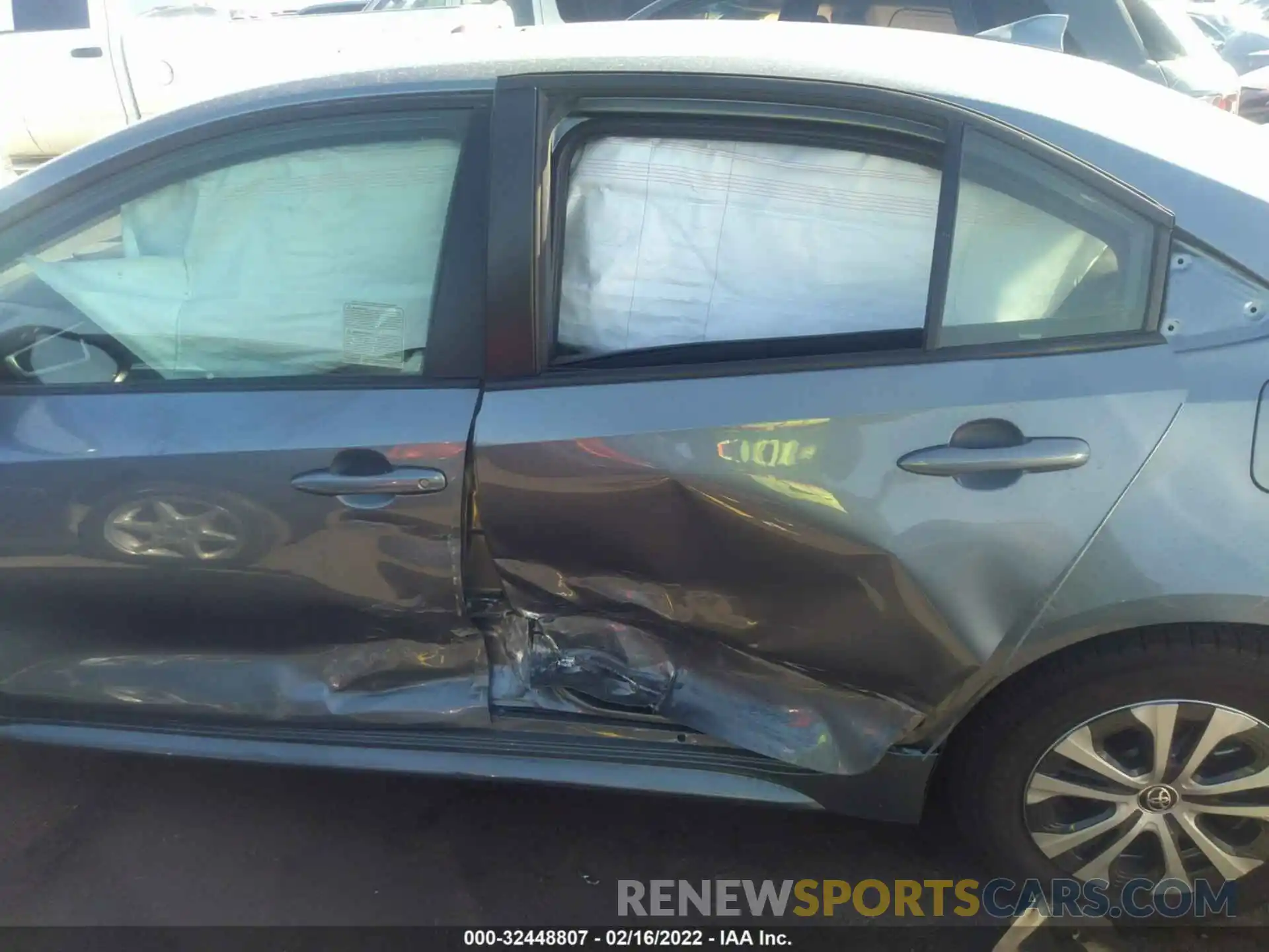 6 Photograph of a damaged car JTDEAMDE0MJ032706 TOYOTA COROLLA 2021