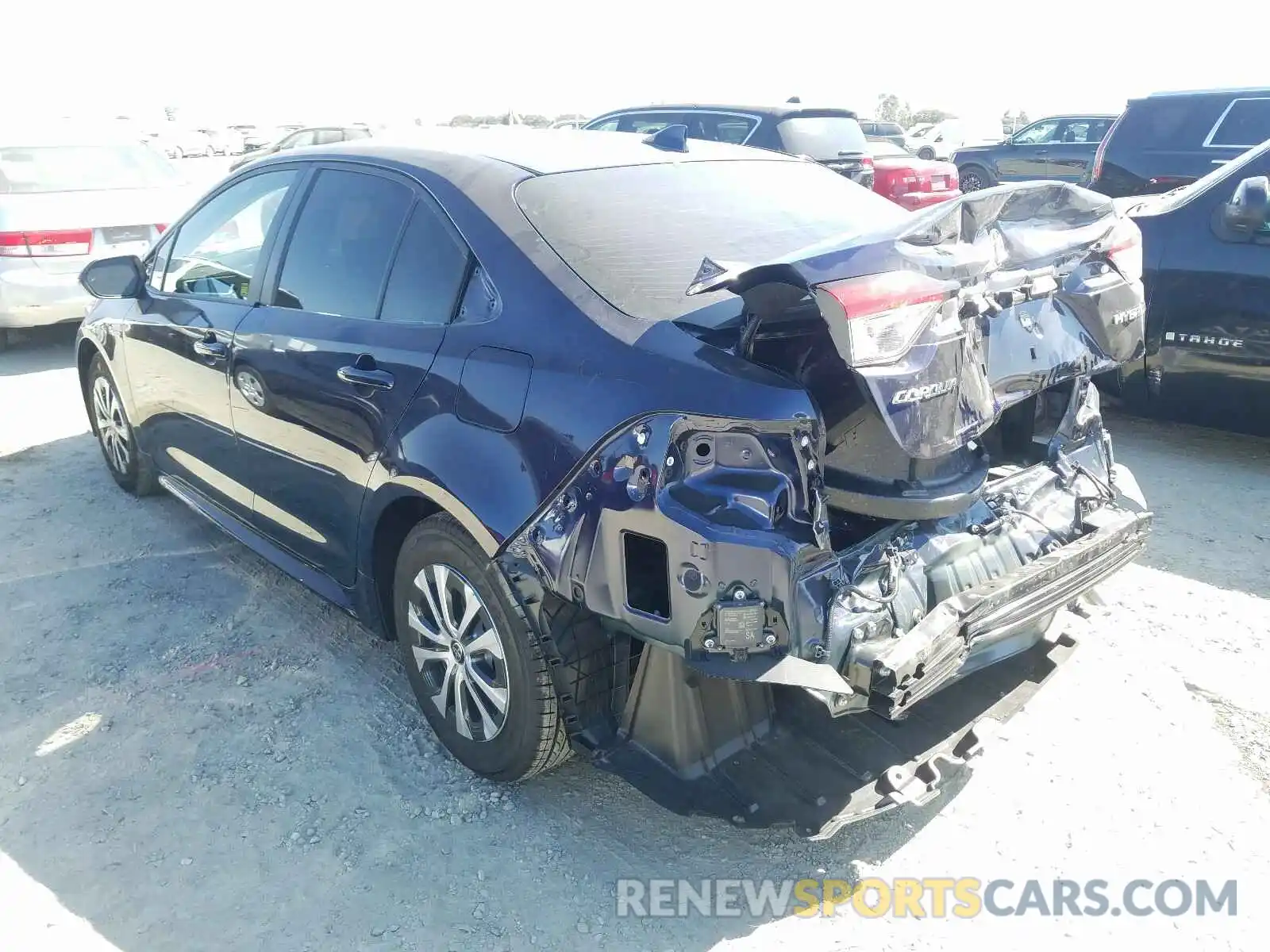 3 Photograph of a damaged car JTDEAMDE1MJ001027 TOYOTA COROLLA 2021