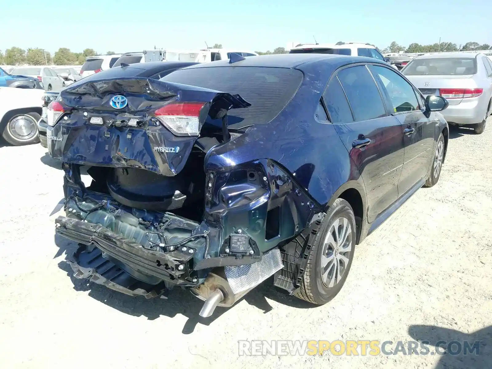 4 Photograph of a damaged car JTDEAMDE1MJ001027 TOYOTA COROLLA 2021