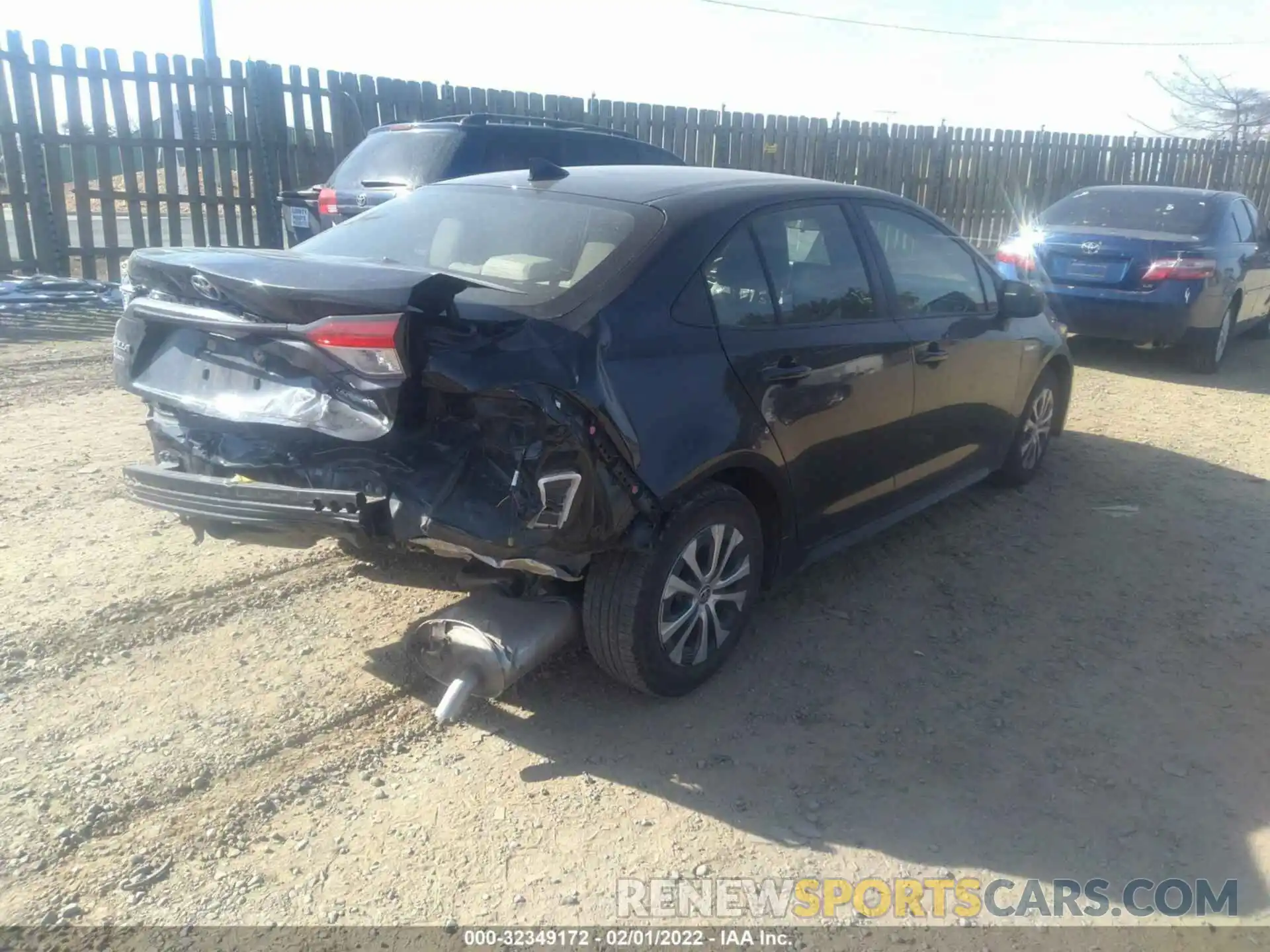 4 Photograph of a damaged car JTDEAMDE1MJ004171 TOYOTA COROLLA 2021