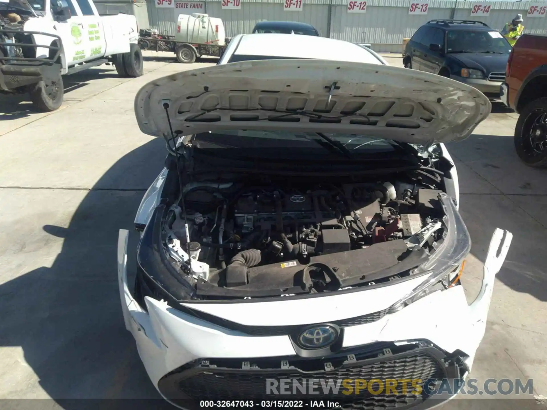 10 Photograph of a damaged car JTDEAMDE1MJ004347 TOYOTA COROLLA 2021