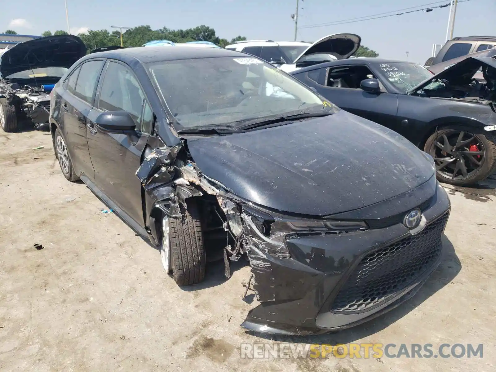 1 Photograph of a damaged car JTDEAMDE1MJ004350 TOYOTA COROLLA 2021