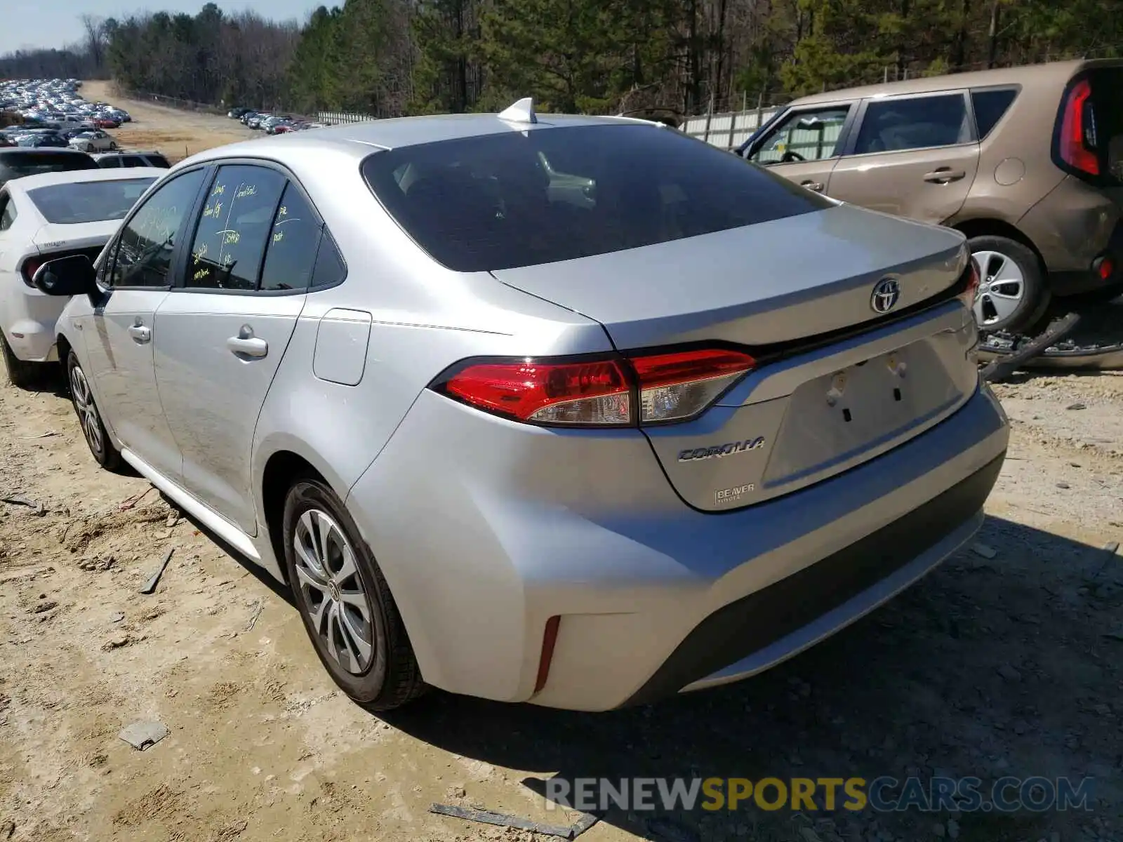 3 Photograph of a damaged car JTDEAMDE1MJ005160 TOYOTA COROLLA 2021