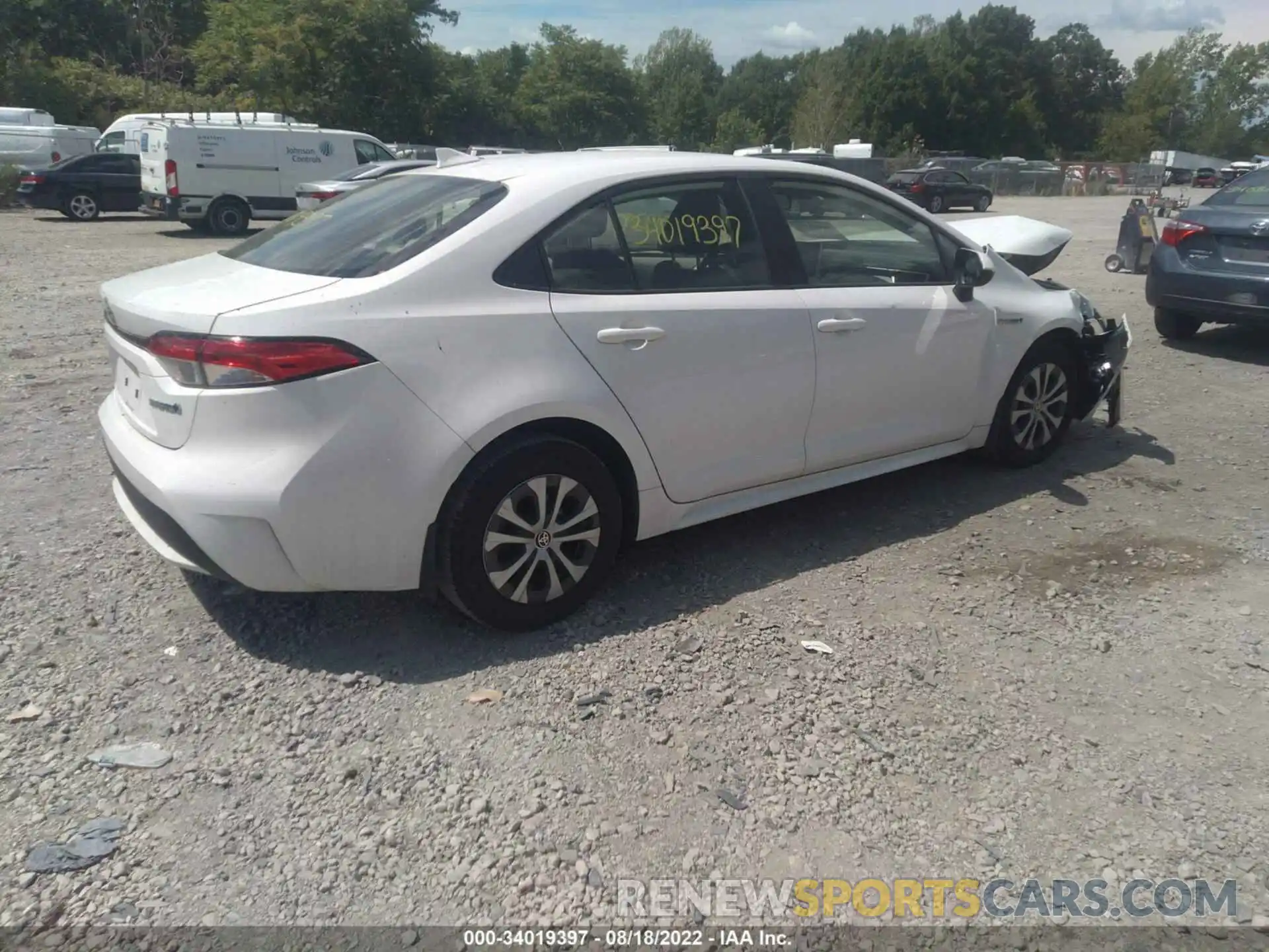 4 Photograph of a damaged car JTDEAMDE1MJ008043 TOYOTA COROLLA 2021