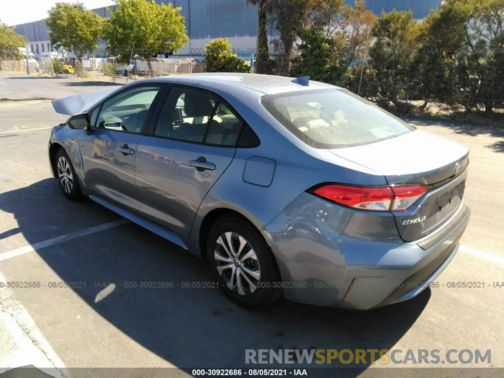 3 Photograph of a damaged car JTDEAMDE1MJ008513 TOYOTA COROLLA 2021