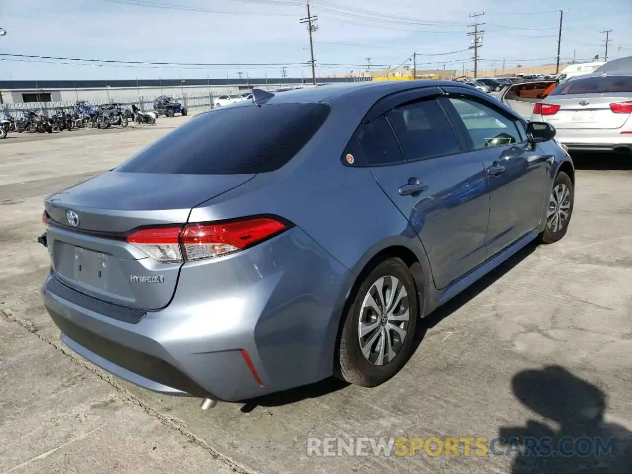 4 Photograph of a damaged car JTDEAMDE1MJ009144 TOYOTA COROLLA 2021