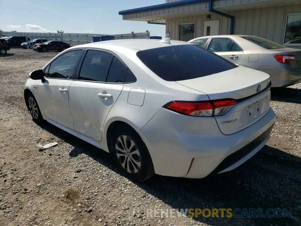 3 Photograph of a damaged car JTDEAMDE1MJ012108 TOYOTA COROLLA 2021