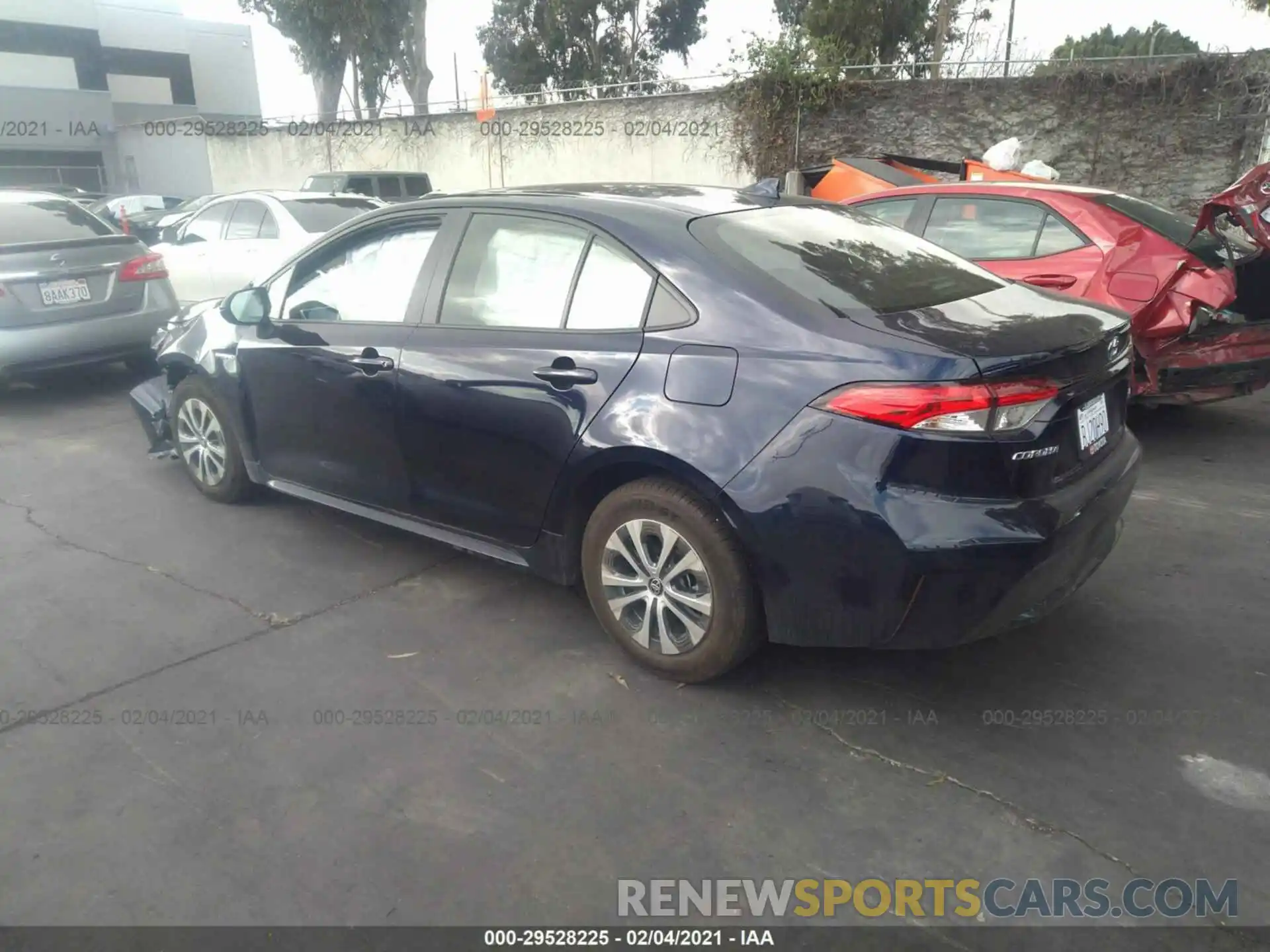 3 Photograph of a damaged car JTDEAMDE1MJ012996 TOYOTA COROLLA 2021