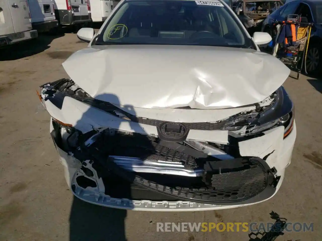 9 Photograph of a damaged car JTDEAMDE1MJ013324 TOYOTA COROLLA 2021