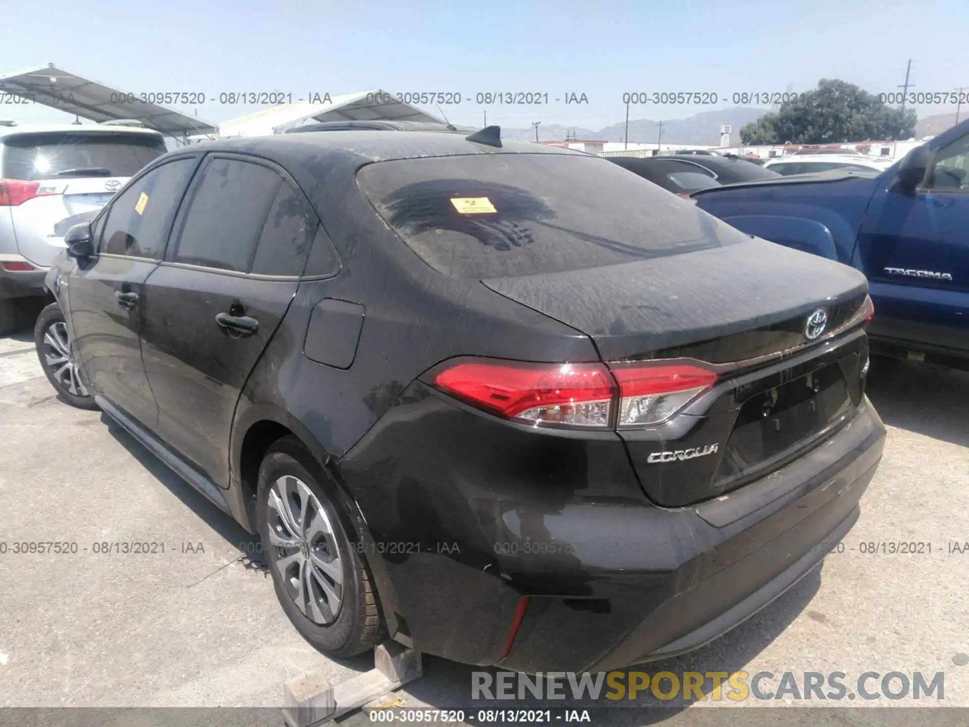 3 Photograph of a damaged car JTDEAMDE1MJ020628 TOYOTA COROLLA 2021