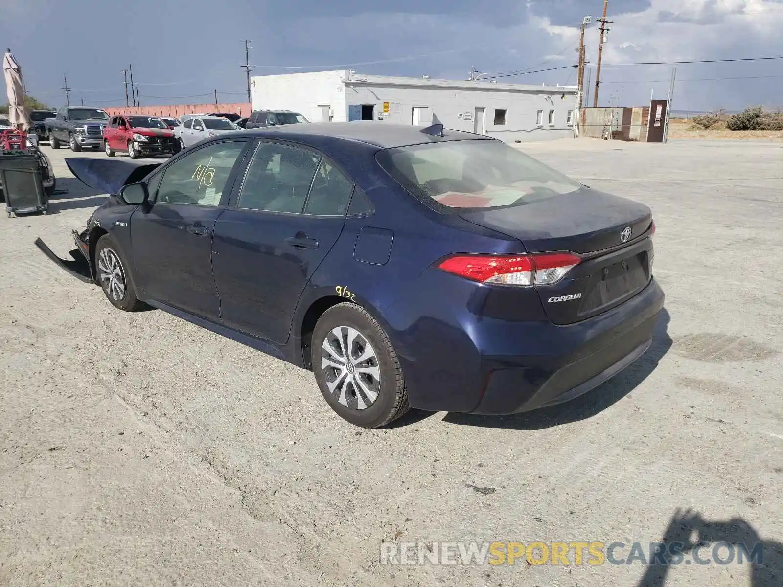 3 Photograph of a damaged car JTDEAMDE1MJ020970 TOYOTA COROLLA 2021