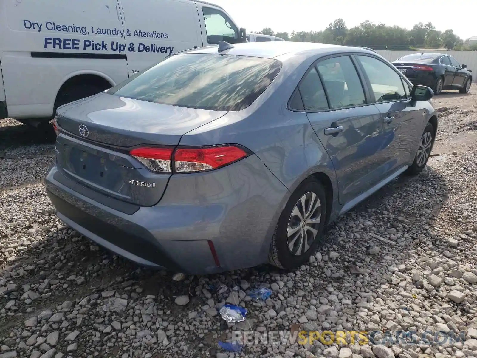 4 Photograph of a damaged car JTDEAMDE1MJ021519 TOYOTA COROLLA 2021