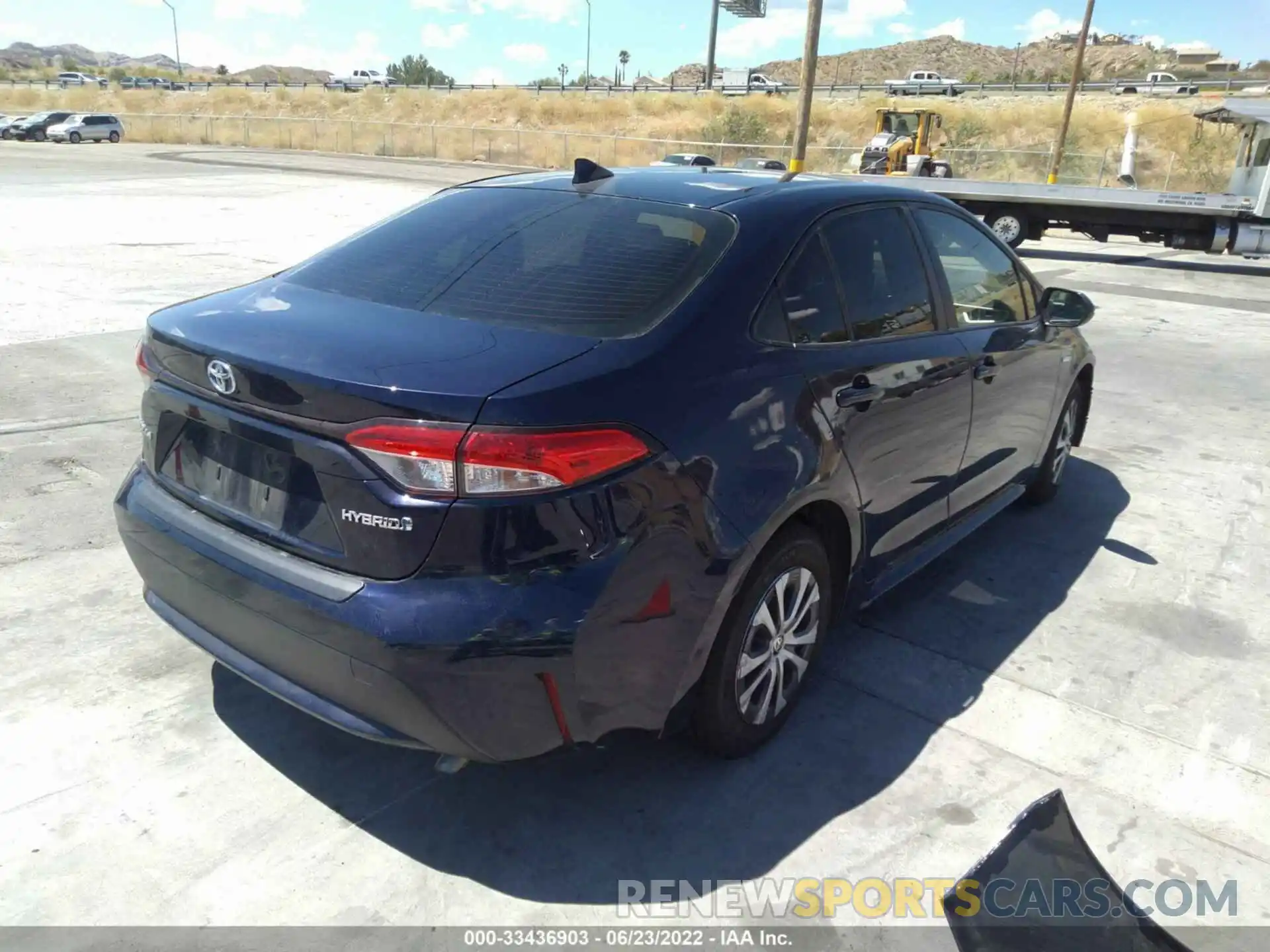 4 Photograph of a damaged car JTDEAMDE1MJ027823 TOYOTA COROLLA 2021