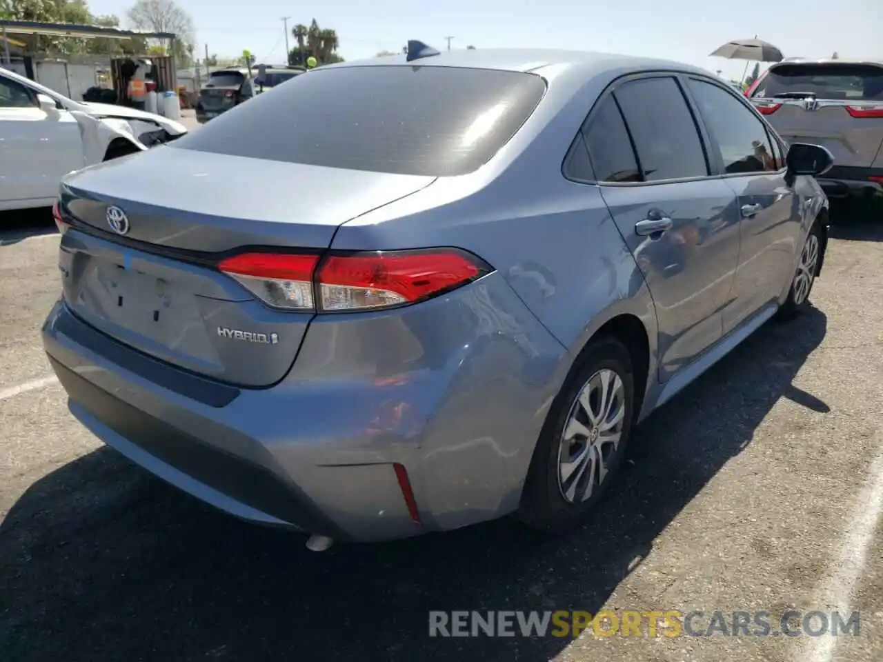 4 Photograph of a damaged car JTDEAMDE1MJ032021 TOYOTA COROLLA 2021