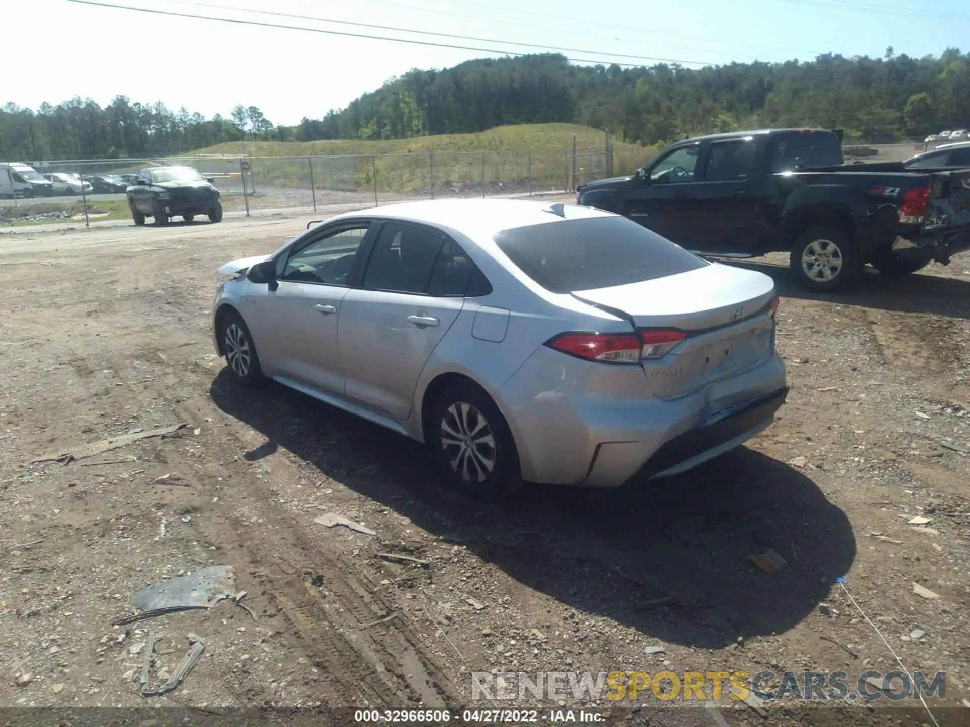 3 Photograph of a damaged car JTDEAMDE1MJ032228 TOYOTA COROLLA 2021