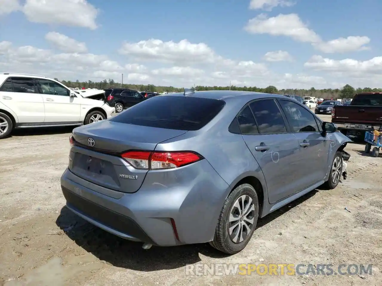 4 Photograph of a damaged car JTDEAMDE2MJ003398 TOYOTA COROLLA 2021