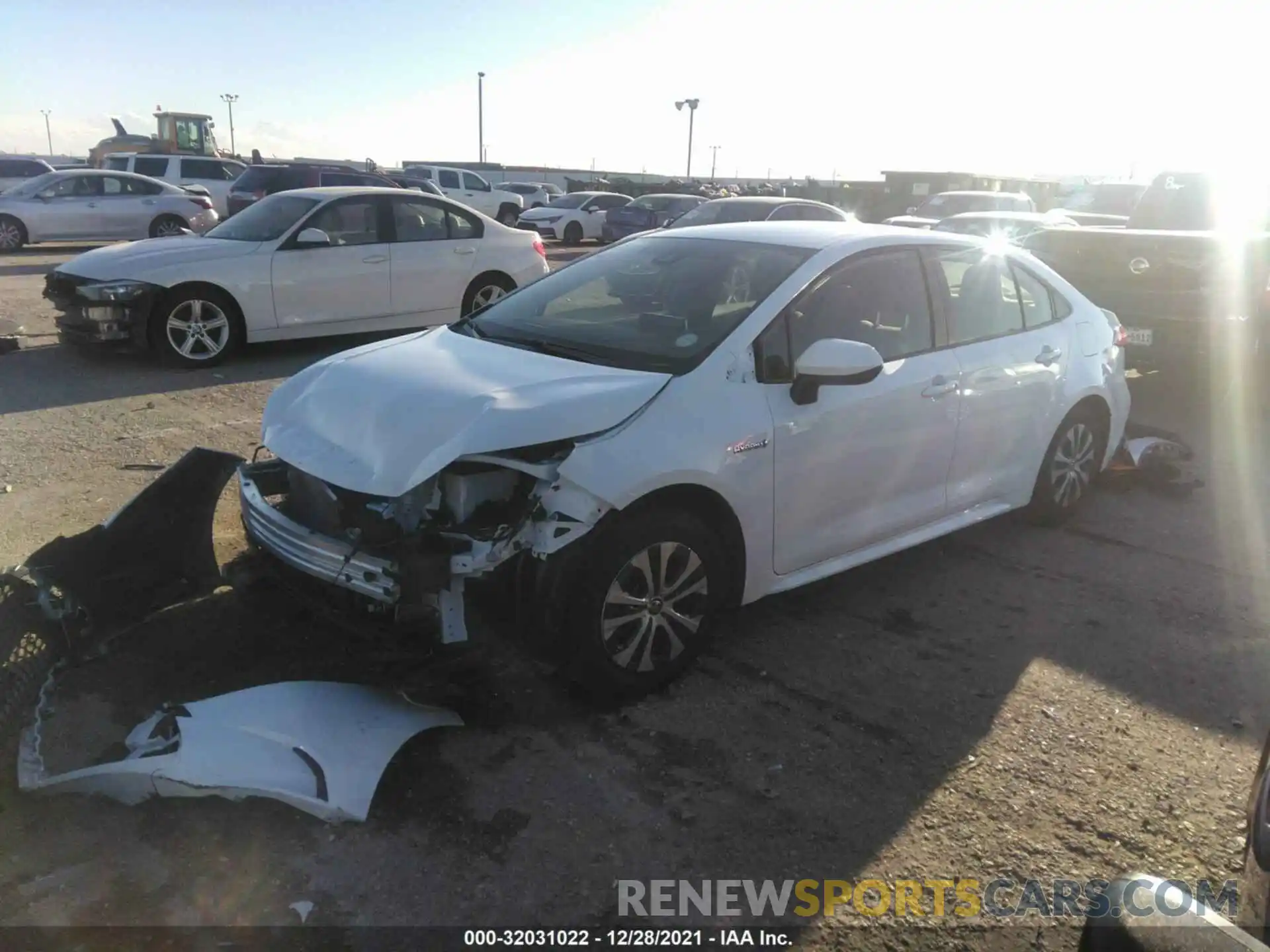 2 Photograph of a damaged car JTDEAMDE2MJ005345 TOYOTA COROLLA 2021